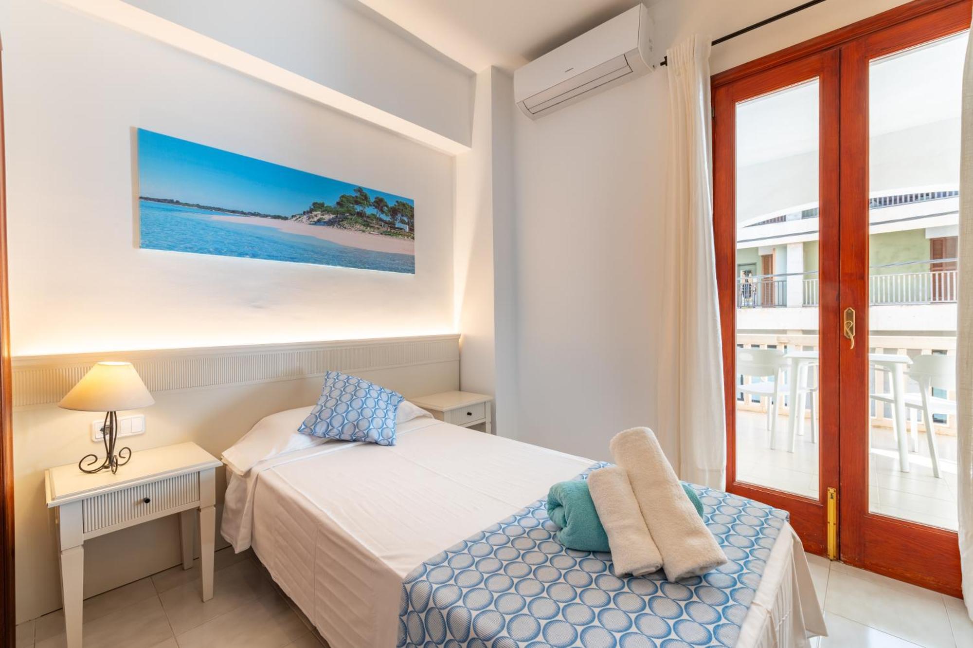 Hotel Martorell By Mhr Colonia de Sant Jordi Kültér fotó