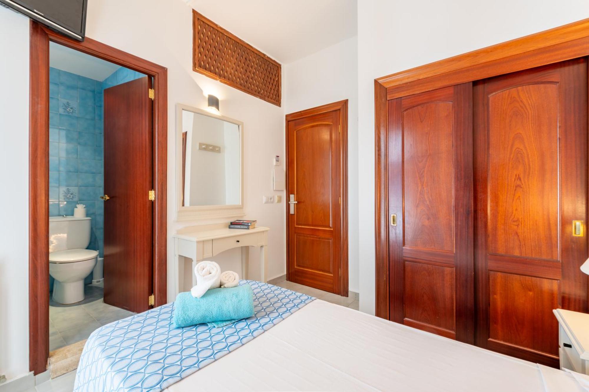 Hotel Martorell By Mhr Colonia de Sant Jordi Kültér fotó
