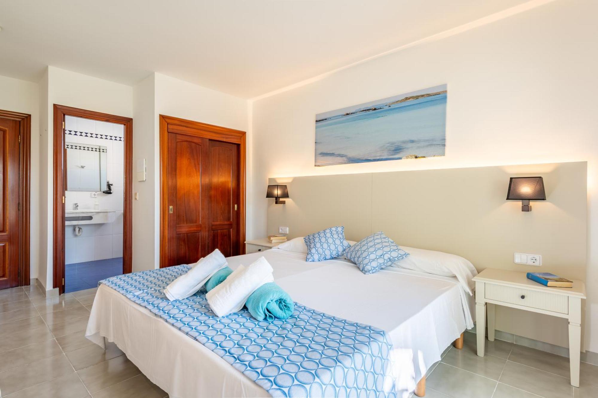 Hotel Martorell By Mhr Colonia de Sant Jordi Kültér fotó