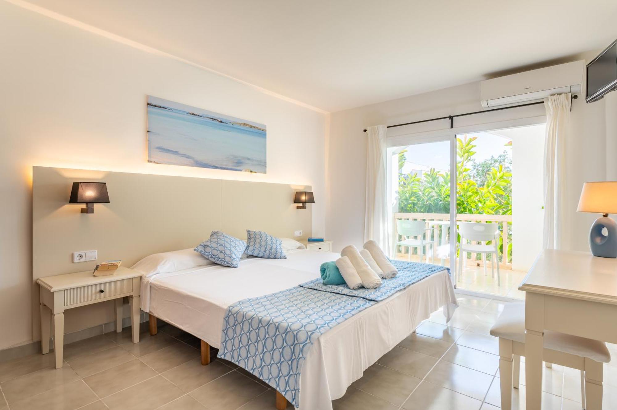 Hotel Martorell By Mhr Colonia de Sant Jordi Kültér fotó