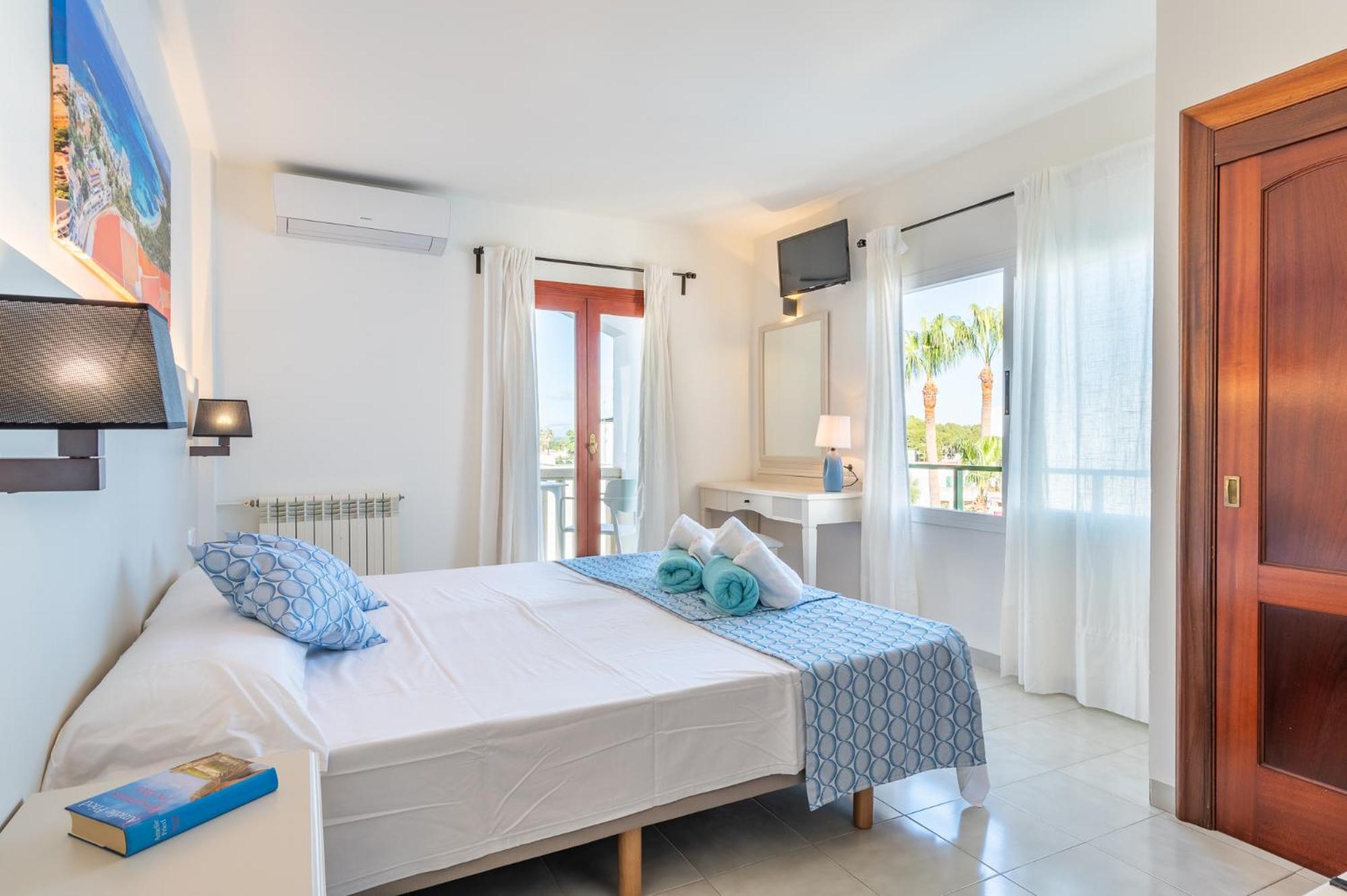 Hotel Martorell By Mhr Colonia de Sant Jordi Kültér fotó